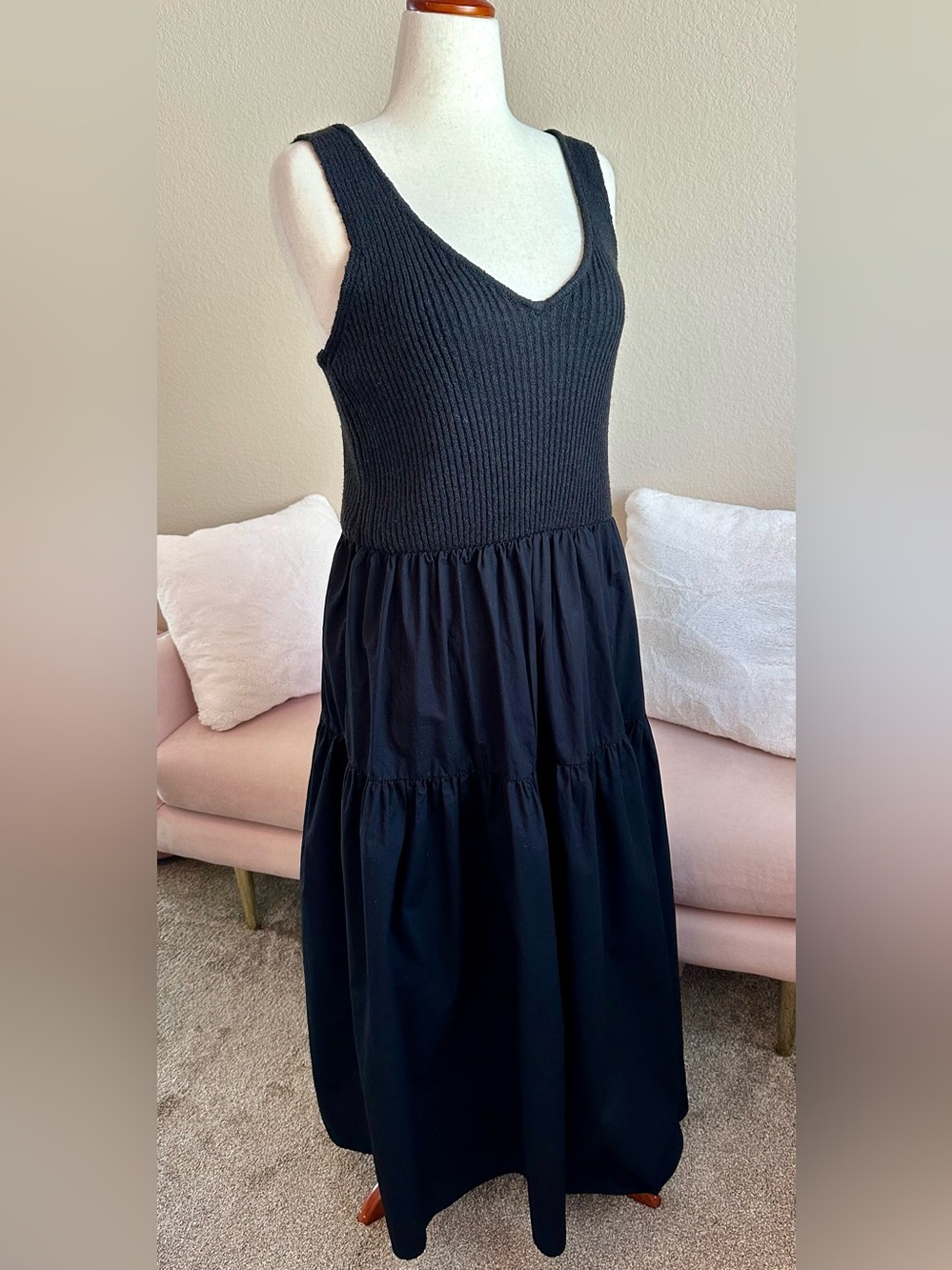 Laurel Grey Dress Long Black Sleeveless Tiered V-Neck Womens Size L Cottagecore